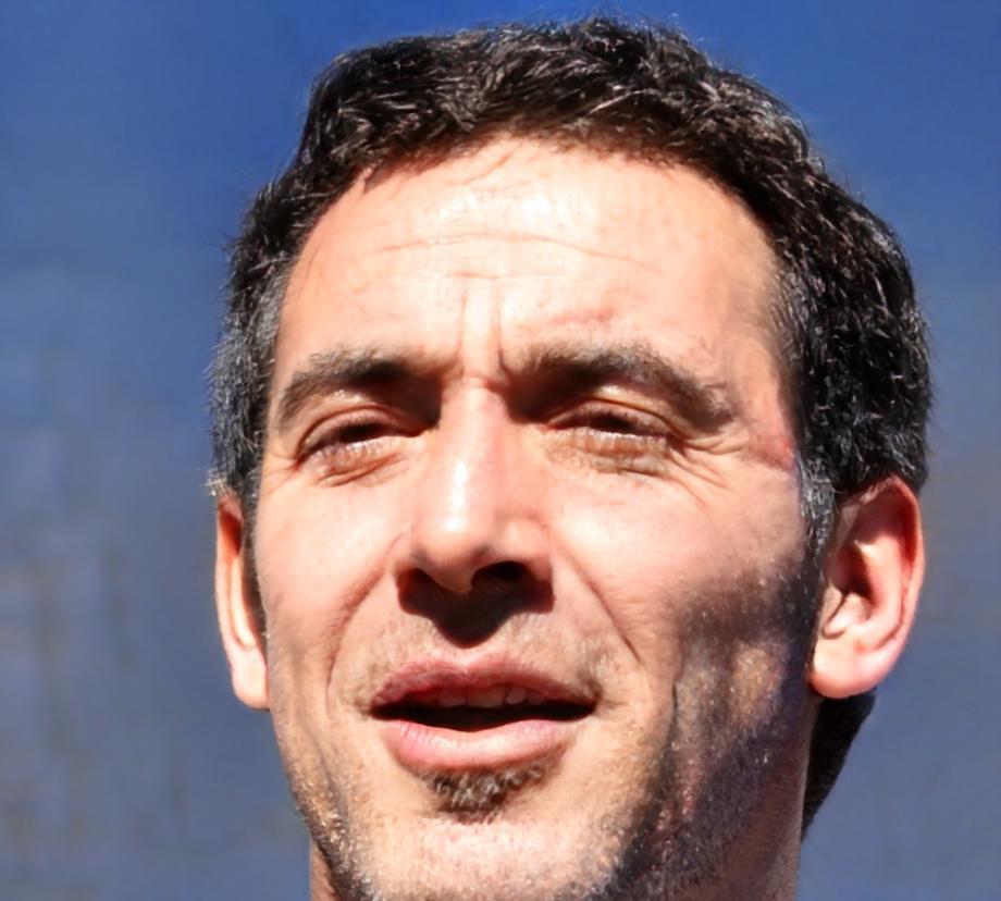 Portrait von Dr. Henrik Lindqvist